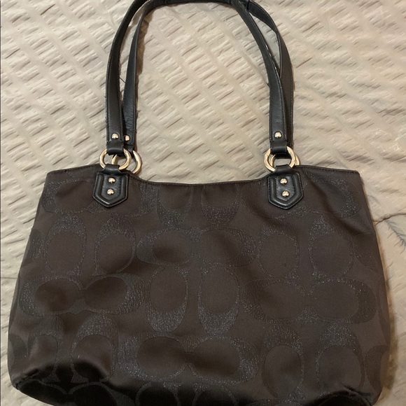 COACH Madison Bag Black on Black - Picture 2 of 11